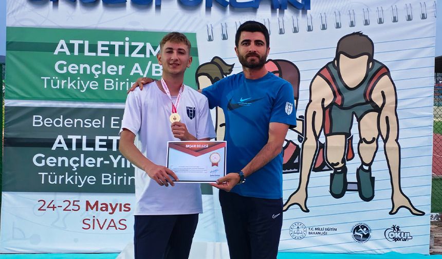 KARAMANLI ÖĞRENCİ TÜRKİYE ŞAMPİYONU OLDU: YÜKSEK ATLAMA BRANŞINDA ALTIN MADALYA