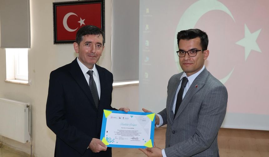 Kaymakam Bünyamin İLKAY, TÜBİTAK Bilim Söyleşisi'ne Katıldı