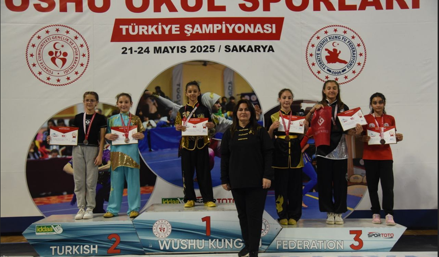 WUSHU KUNGFU TÜRKİYE ŞAMPİYONASI’NDA KARAMAN RÜZGARI