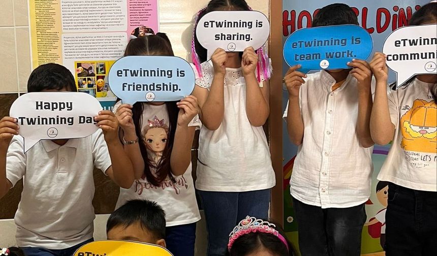 Maraşal Mustafa Kemal İlkokulu’nda etwinning’in 20. Yılı coşkuyla kutlandı!