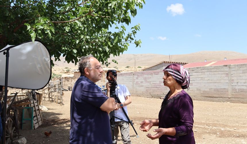 “YERÜSTÜ YERALTI” BELGESELİ İTALYA’DA FİNALİST OLDU