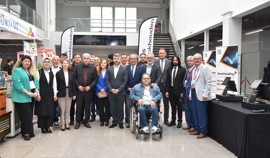 HOKAF’IN FEST-İ BAYRAM COŞKUSU DEN HAAG’DA SÜRÜYOR
