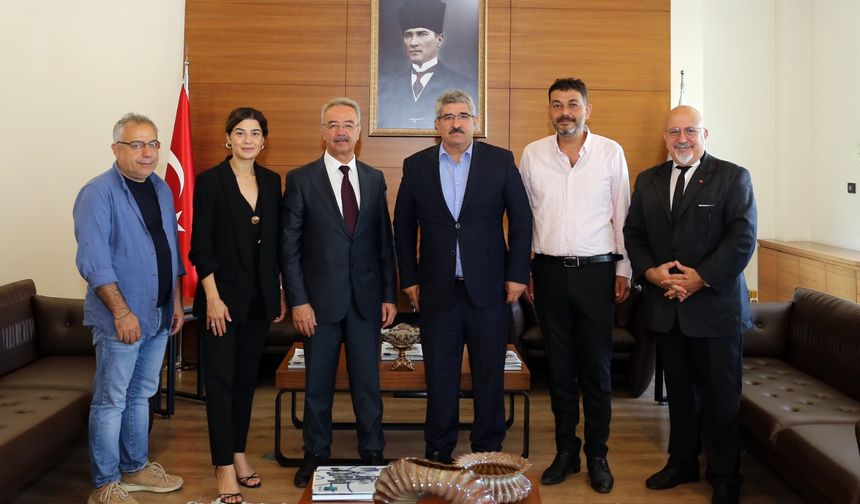 KOCAELİ TİCARET ODASI'NDA AFRİKA'YA AÇILAN KAPI: GANA MASAYA YATIRILDI